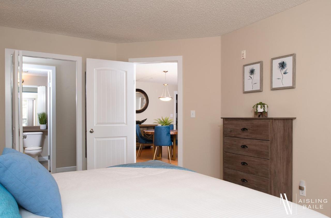 Rustic Modern 2 Bed 2 Bath With Lakeview Pool And Hot Tub Invermere Exteriér fotografie