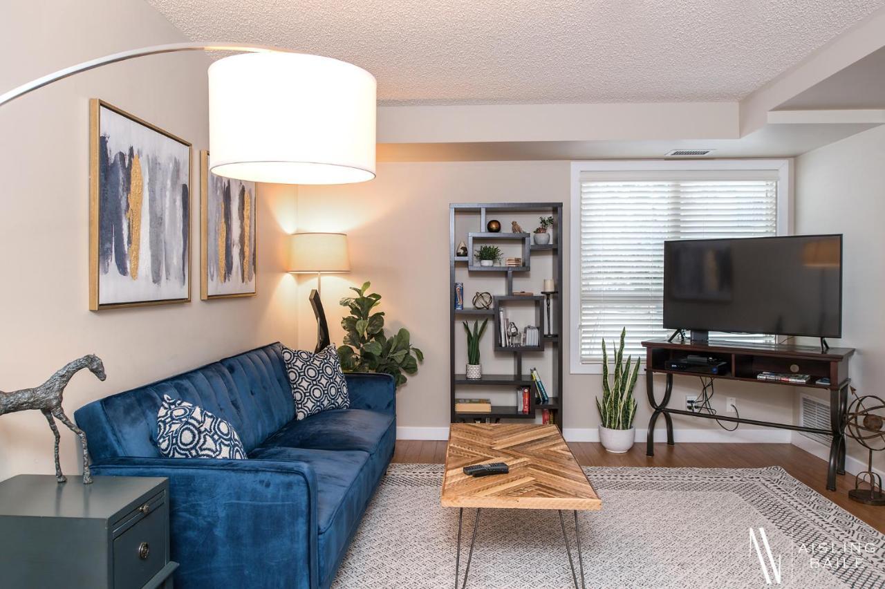 Rustic Modern 2 Bed 2 Bath With Lakeview Pool And Hot Tub Invermere Exteriér fotografie